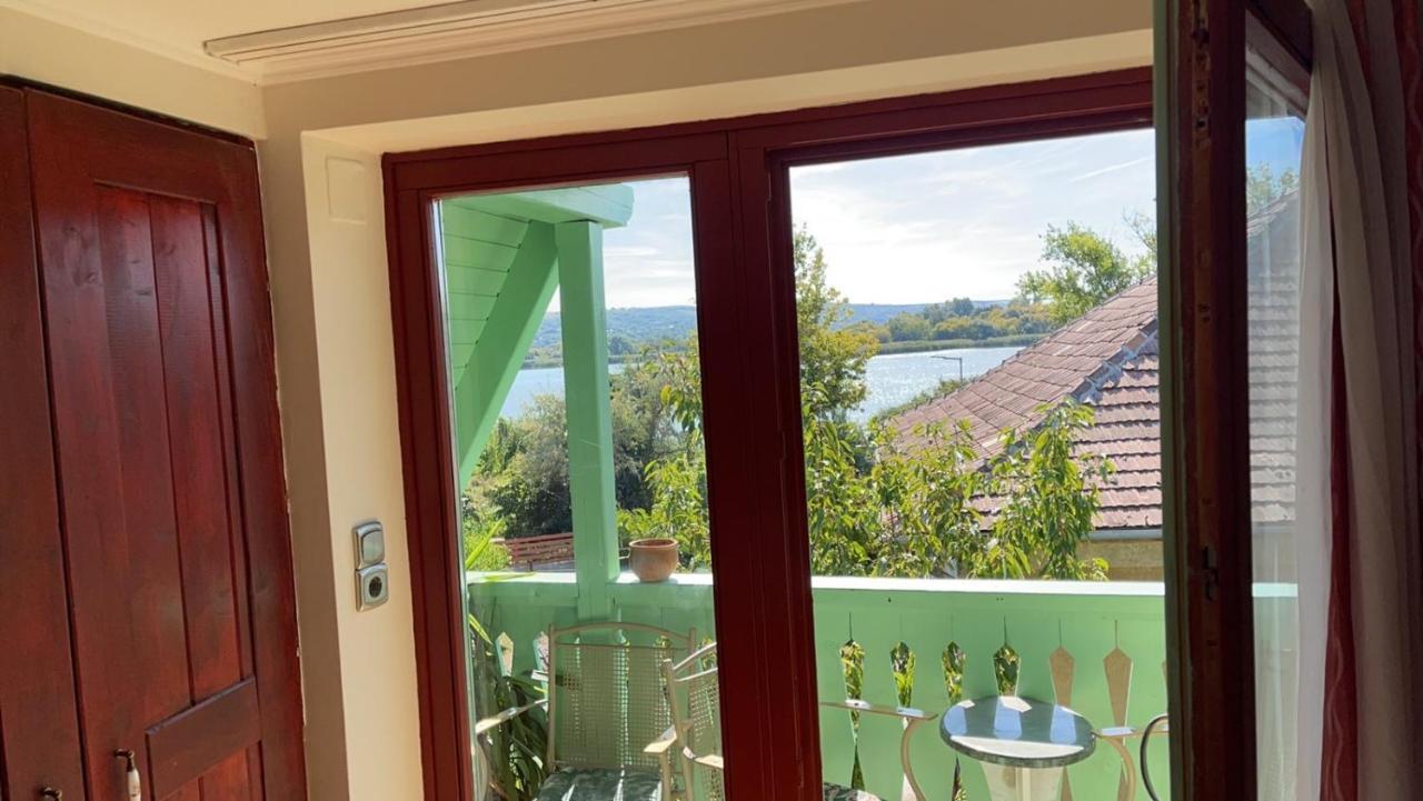 Tamás Apartman Balatonföldvár szívében- egész évben nyitva! Balatonfoldvar Exterior foto