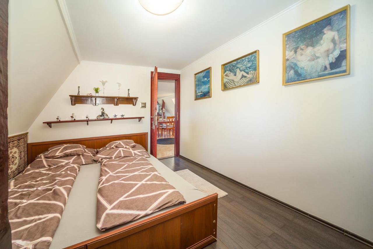 Tamás Apartman Balatonföldvár szívében- egész évben nyitva! Balatonfoldvar Exterior foto